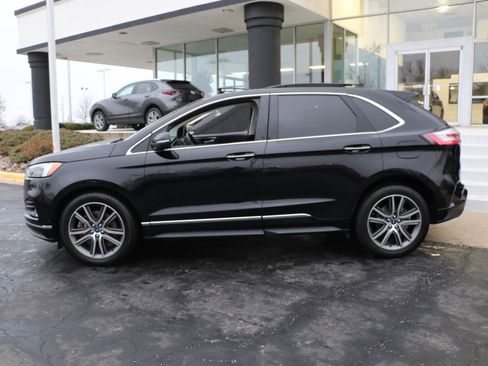Used 2019 Ford Edge Titanium w/ Equipment Group 301A image 2