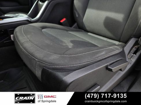 Used 2019 Chevrolet Colorado LT AWD/4WD image 21