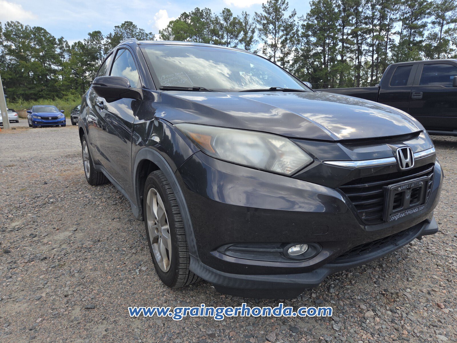 Used 2017 Honda HR-V EX-L image 4