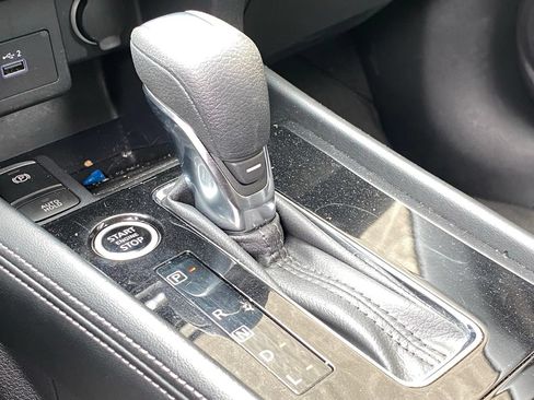 Certified 2024 Nissan Kicks SR w/ SR Premium Package FWD image 8