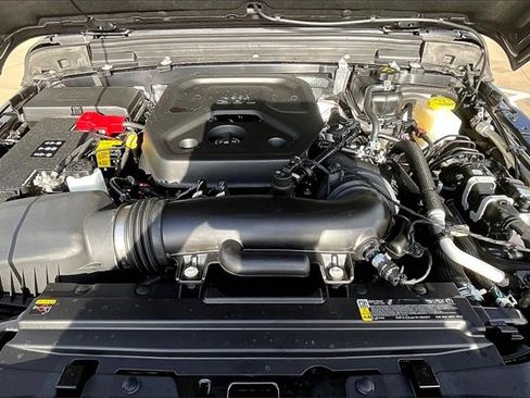 New 2025 Jeep Wrangler Unlimited Rubicon image 17