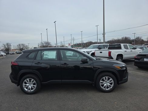 New 2026 Toyota Corolla Cross L image 3