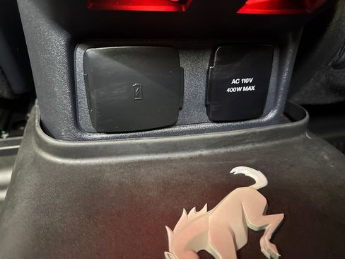 Certified 2025 Ford Bronco Outer Banks AWD/4WD image 36