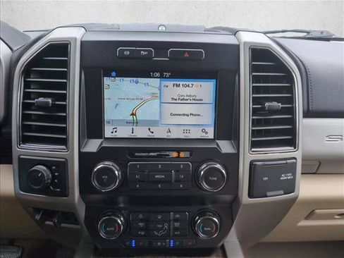 Used 2019 Ford F250 Lariat w/ Lariat Value Package AWD/4WD image 13