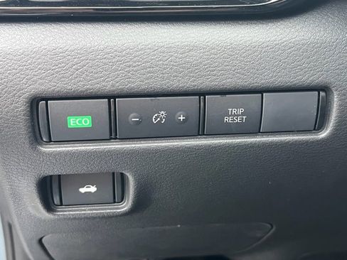 New 2025 Nissan Sentra SV w/ All-Weather Package image 7