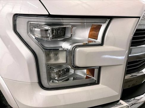 Used 2015 Ford F150 Lariat w/ Equipment Group 502A Luxury AWD/4WD image 27