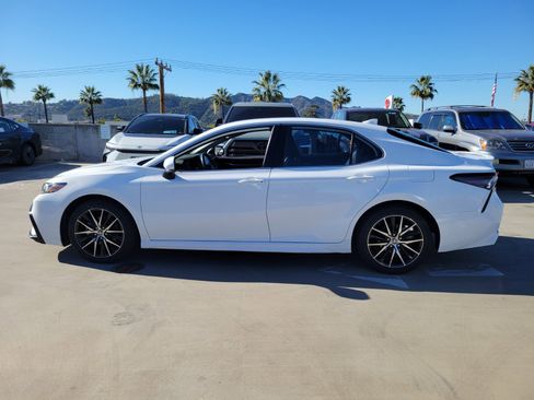 Certified 2024 Toyota Camry SE image 8