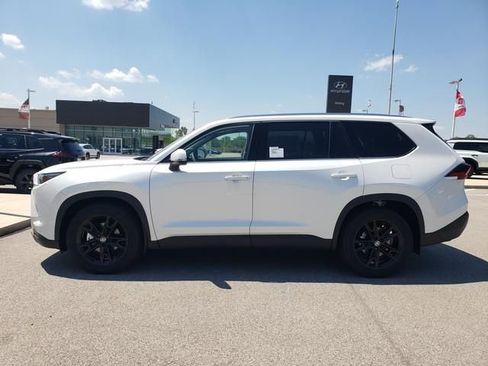 New 2026 Toyota Grand Highlander AWD Hybrid image 9