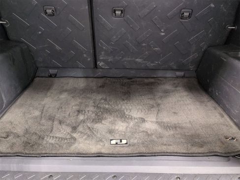 Used 2007 Toyota FJ Cruiser 4WD image 32