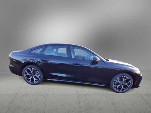 New 2026 Audi A6 Premium Plus image 9