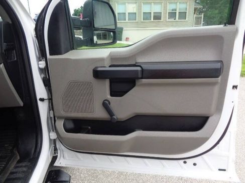 Used 2019 Ford F250 XL RWD image 20