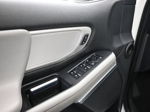 Certified 2025 Ford Expedition Max Active RWD image 11