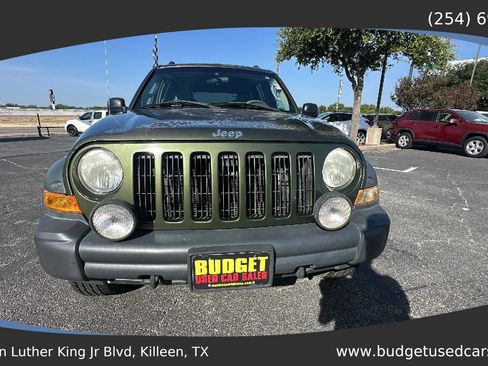 Used 2006 Jeep Liberty Renegade AWD/4WD image 3