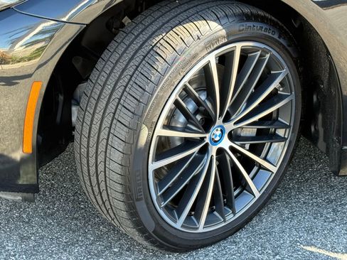 Certified 2023 BMW 530e 530e iPerformance w/ Convenience Package image 16