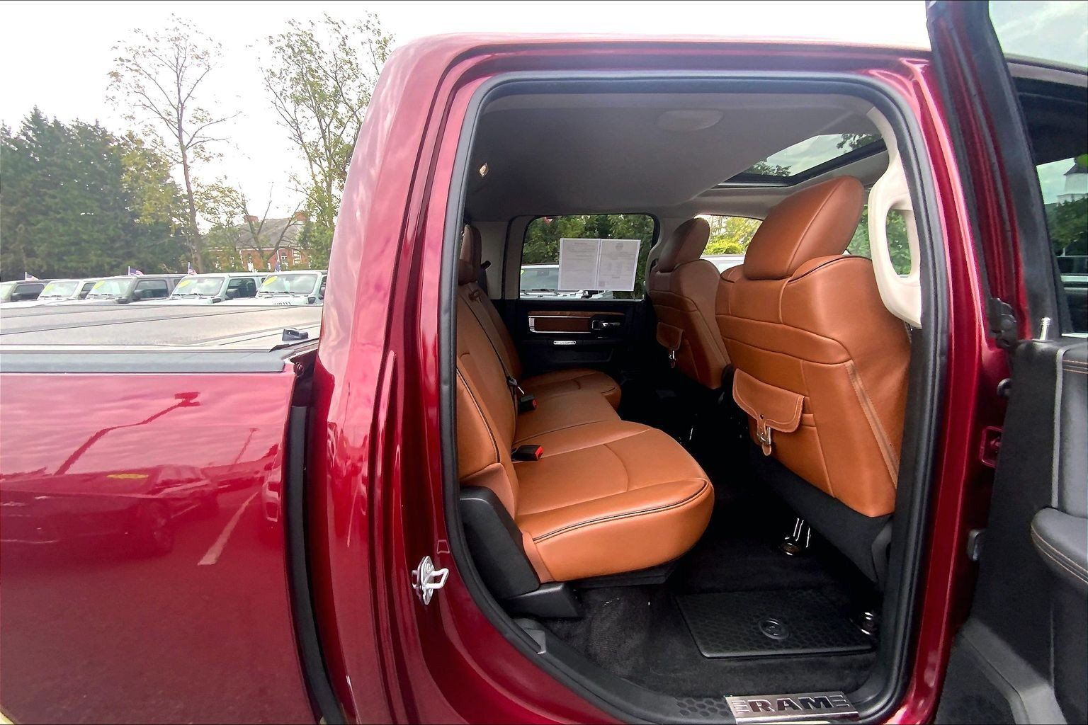 Used 2017 RAM 1500 Laramie Longhorn AWD/4WD image 16