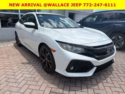 Used 2017 Honda Civic Sport image 1