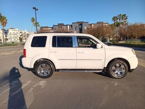 Used 2015 Honda Pilot Touring image 4