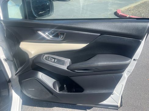 Used 2020 Subaru Ascent Limited w/ Technology Package image 32