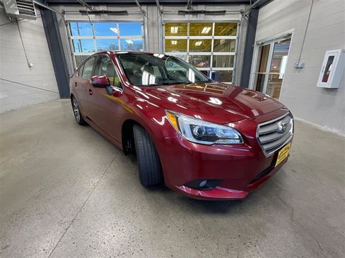 Used 2015 Subaru Legacy 2.5i Limited image 7