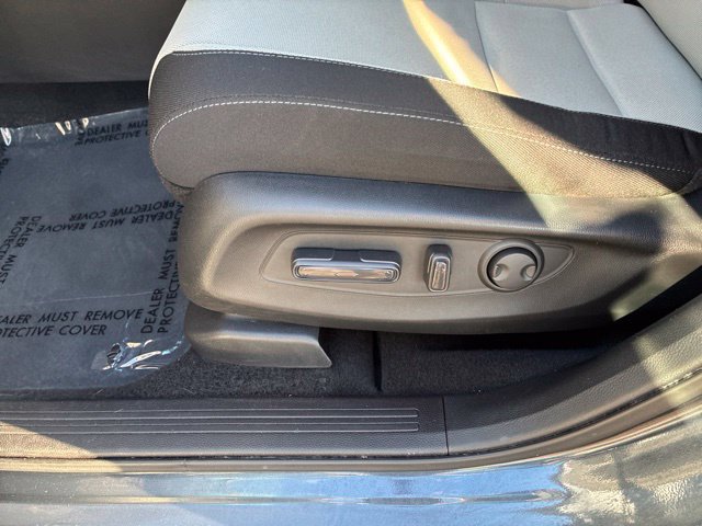 Certified 2025 Honda CR-V EX image 6