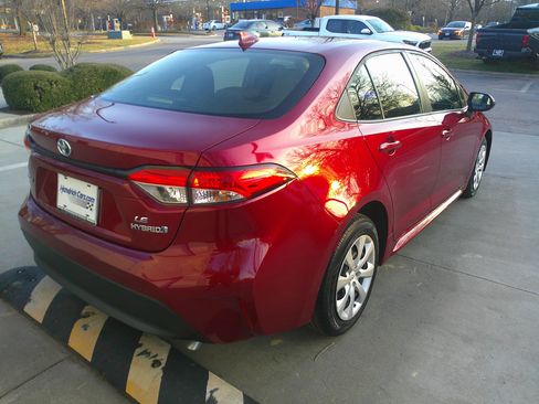 Used 2023 Toyota Corolla LE image 13