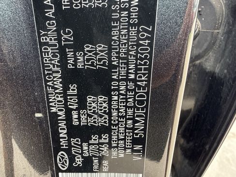 Used 2024 Hyundai Tucson Limited AWD/4WD image 34