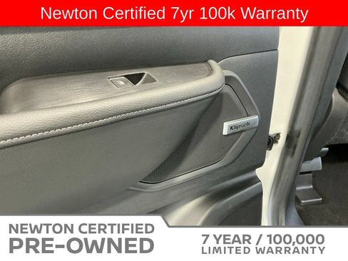 Used 2025 Nissan Armada SL w/ Captain's Chari Seat Package RWD image 59