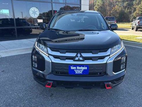 Used 2024 Mitsubishi Outlander Sport ES image 2