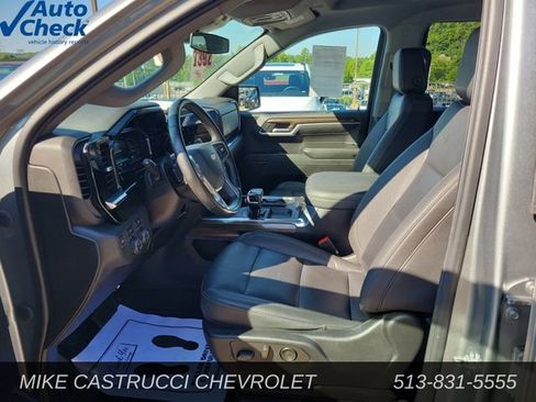 Used 2023 Chevrolet Silverado 1500 LT w/ Leather Package AWD/4WD image 20