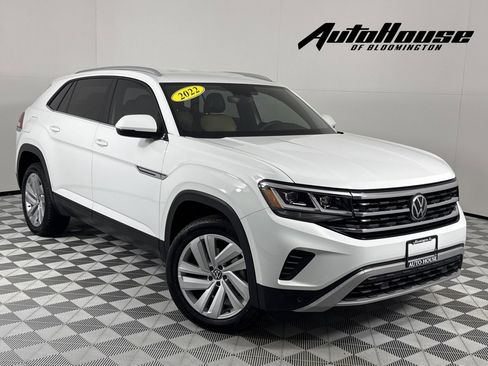 Used 2022 Volkswagen Atlas Cross Sport SE image 1