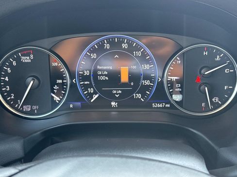 Used 2023 Buick Enclave Avenir w/ Avenir Technology Package FWD image 27