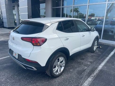 Used 2024 Buick Encore GX Preferred FWD image 4