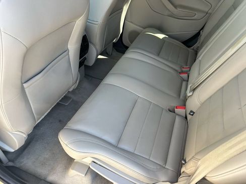 Used 2014 Ford Escape Titanium w/ Equipment Group 401A AWD/4WD image 32