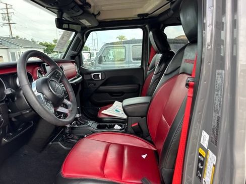 Used 2023 Jeep Wrangler Unlimited Rubicon 4xe AWD/4WD image 9