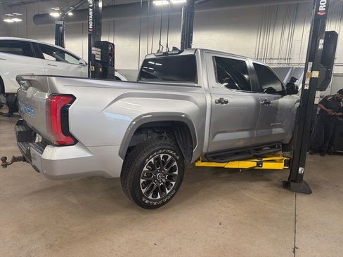 Used 2024 Toyota Tundra Limited AWD/4WD image 3