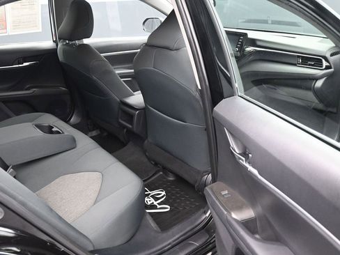 Used 2023 Toyota Camry LE FWD image 12