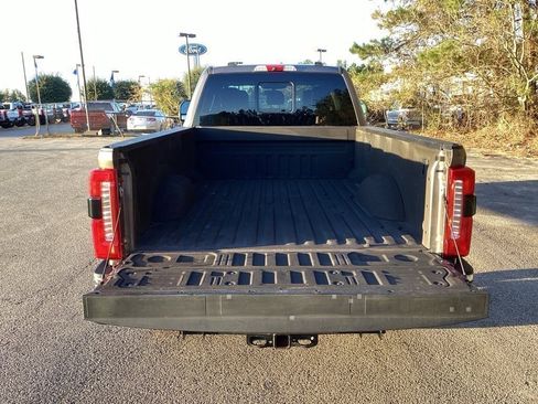 Used 2023 Ford F250 Lariat w/ Chrome Package image 9