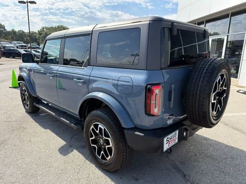 Used 2023 Ford Bronco Outer Banks image 5