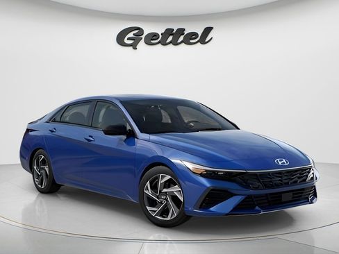New 2026 Hyundai Elantra SEL Sport Premium FWD image 2