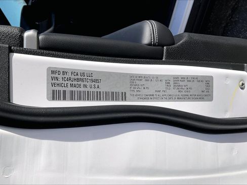 New 2026 Jeep Grand Cherokee Limited image 13