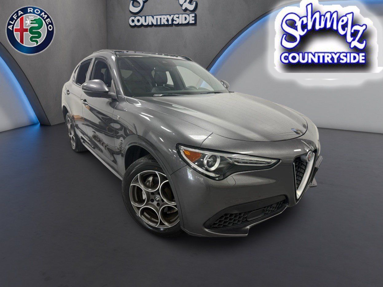 Certified 2023 Alfa Romeo Stelvio Ti AWD/4WD image 1