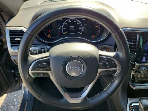 Used 2021 Jeep Grand Cherokee Laredo X RWD image 23