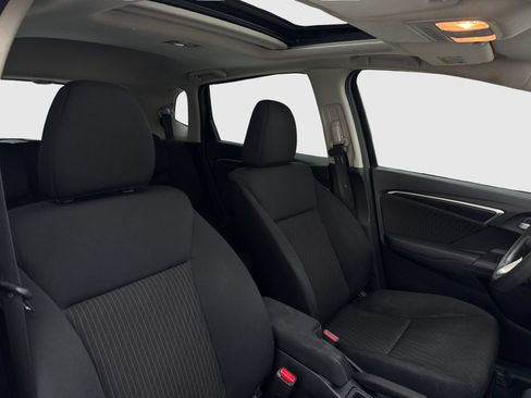 Used 2020 Honda Fit EX image 39