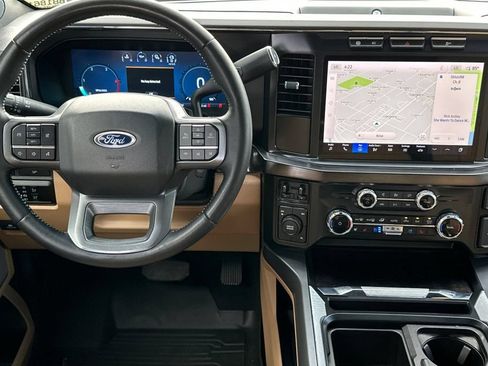 Used 2024 Ford F350 Lariat AWD/4WD image 14