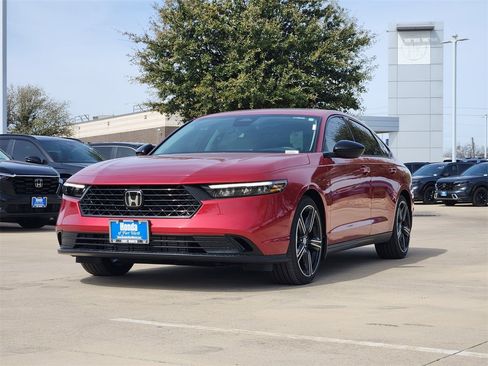 New 2026 Honda Accord SE image 2