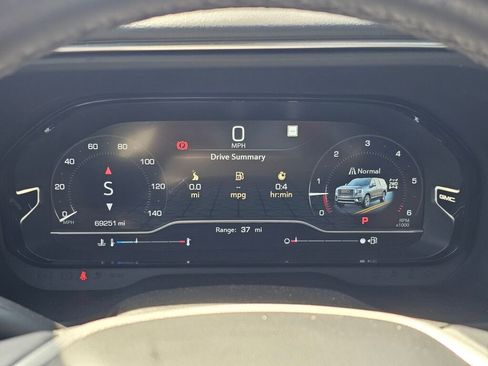 Used 2022 GMC Yukon Denali w/ Max Trailering Package AWD/4WD image 13
