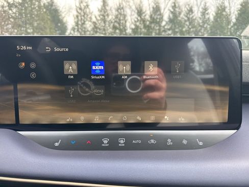 New 2026 Nissan Leaf SV+ w/ Floor Mat Package (SV+) FWD image 25