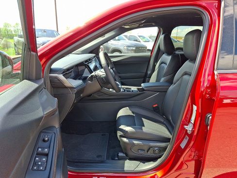 New 2026 Jeep Cherokee Limited image 8