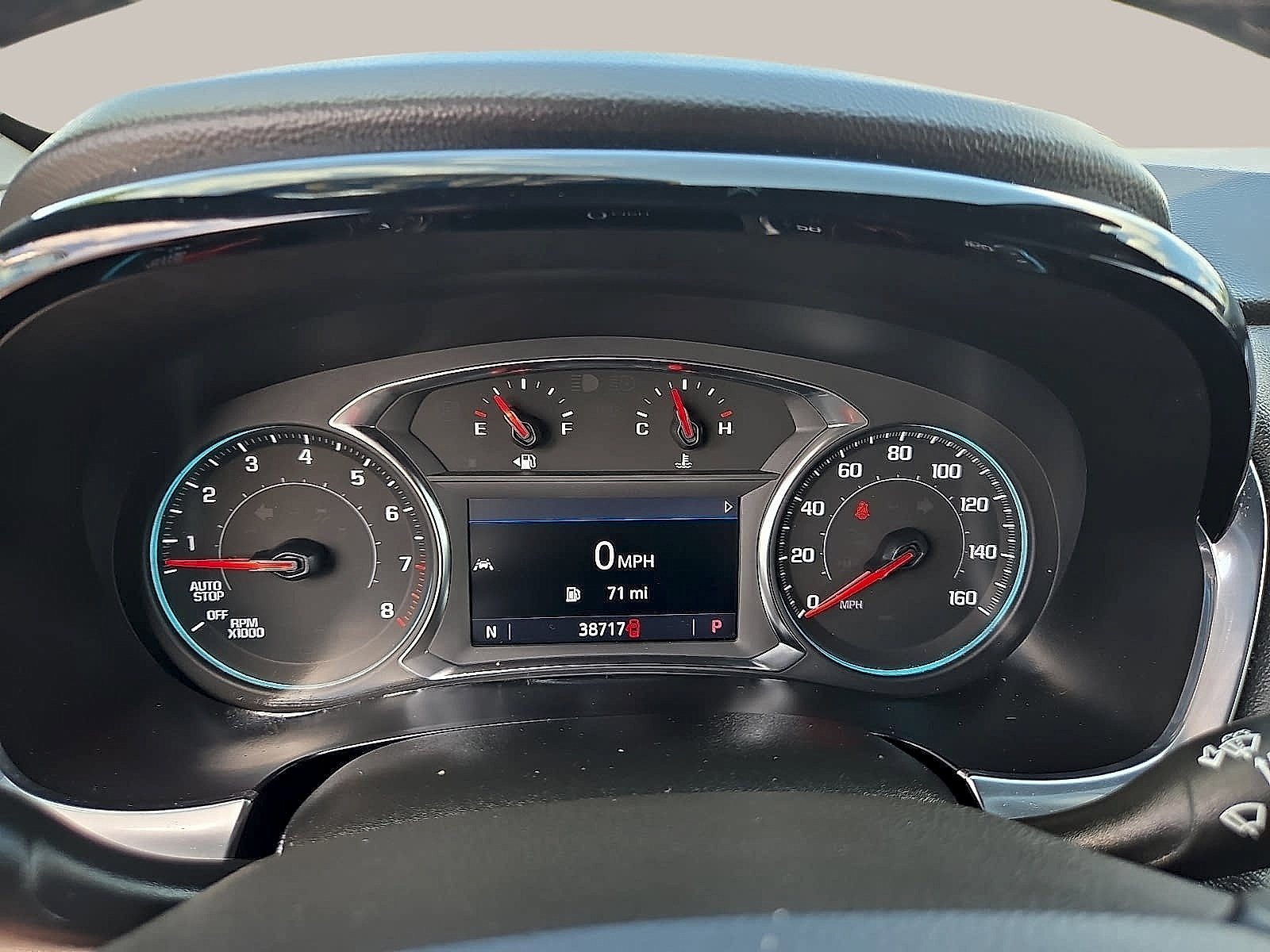 Used 2023 Chevrolet Traverse LT AWD/4WD image 19