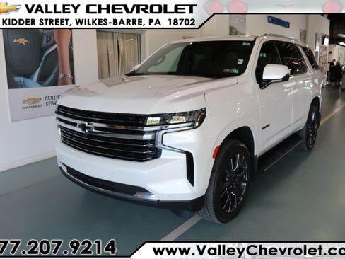 Certified 2023 Chevrolet Tahoe LT w/ LT Signature Plus Package AWD/4WD image 1